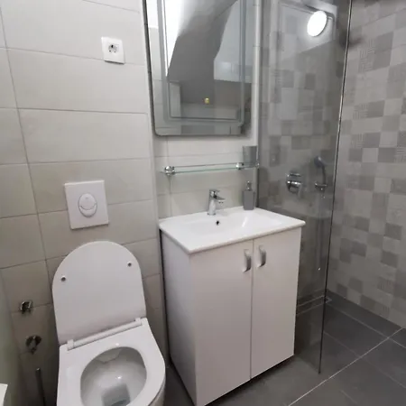 Apartment Green Baska Voda